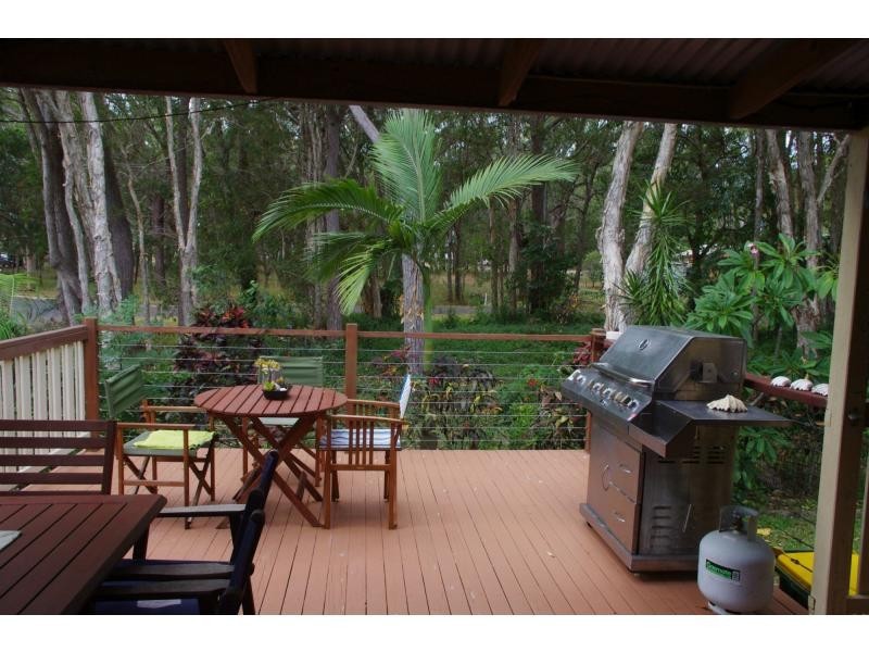 32 Attunga Street, Macleay Island QLD 4184