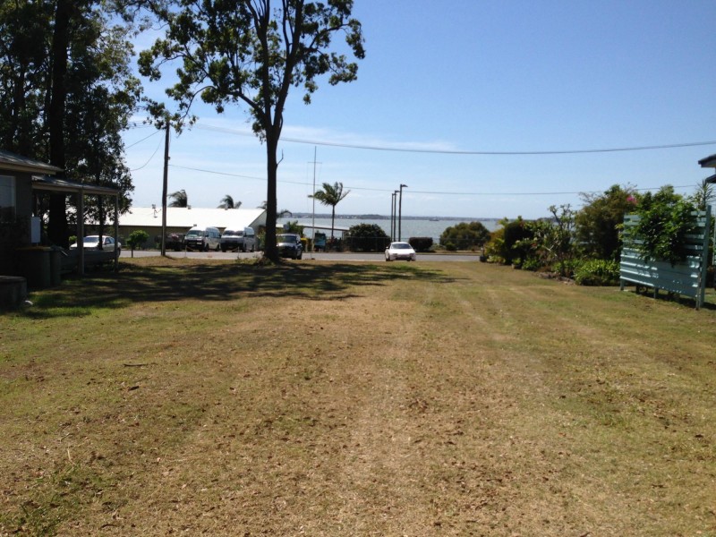 31 Benowa Street, Macleay Island QLD 4184