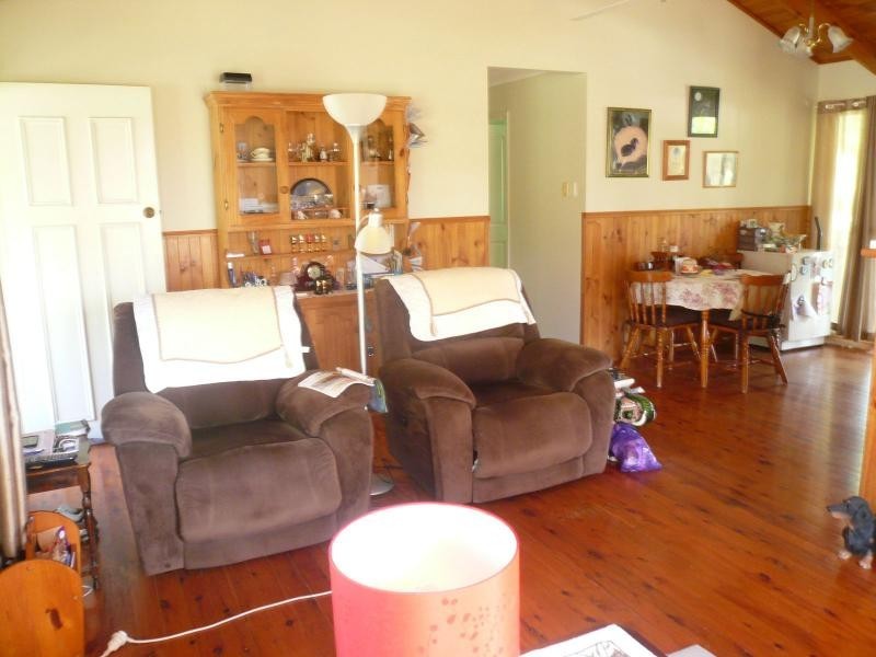 35 Scotts Road, Macleay Island QLD 4184