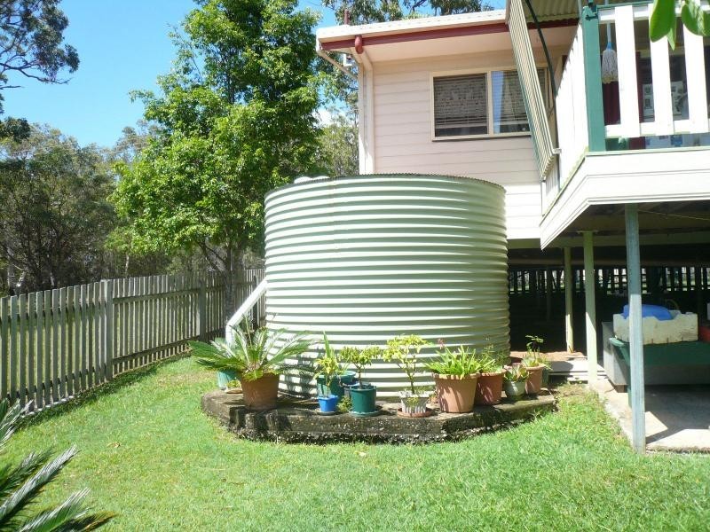 35 Scotts Road, Macleay Island QLD 4184