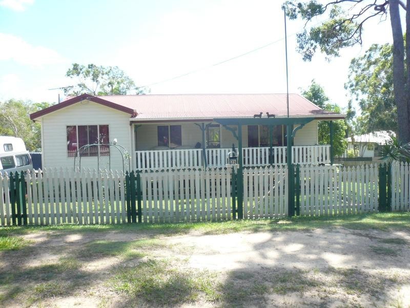 35 Scotts Road, Macleay Island QLD 4184