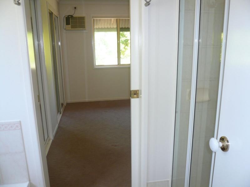 6 Betty Street, Macleay Island QLD 4184