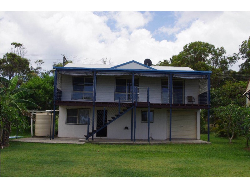 38 Coorong St, Macleay Island QLD 4184