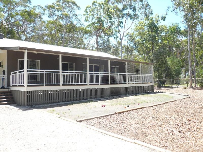 14-16 Baracoota Street, Macleay Island QLD 4184