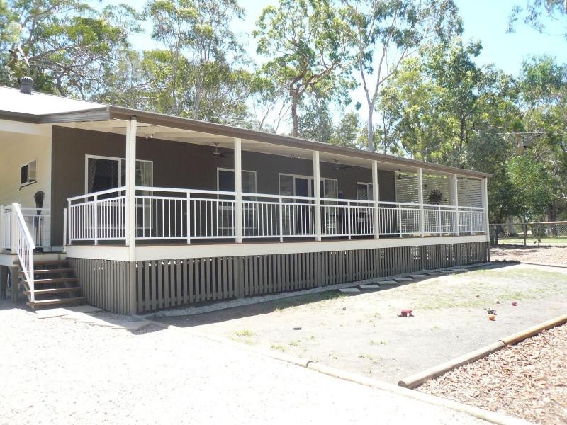 14-16 Baracoota Street, Macleay Island QLD 4184
