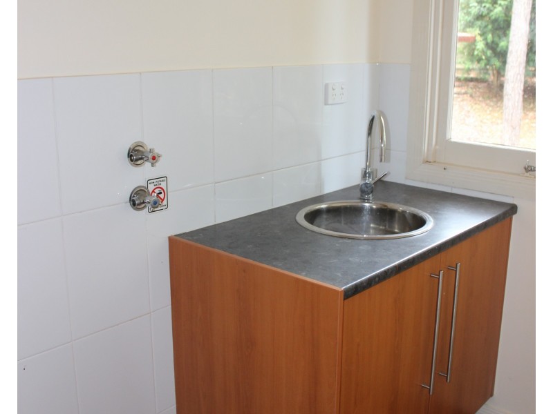 113 High Central Road, Macleay Island QLD 4184