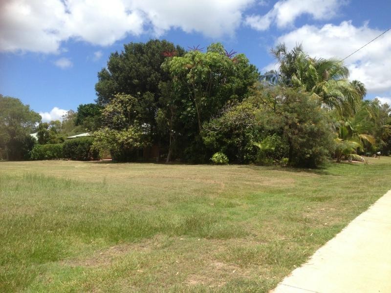 30 Noyes Parade, Karragarra Island QLD 4184
