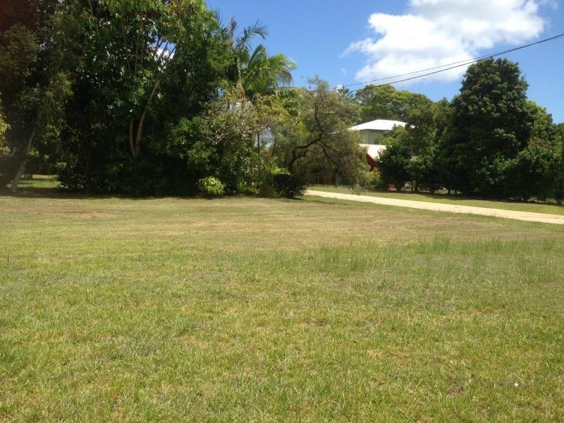 30 Noyes Parade, Karragarra Island QLD 4184