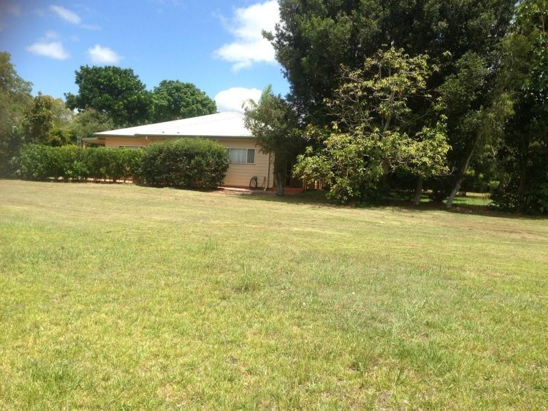 30 Noyes Parade, Karragarra Island QLD 4184