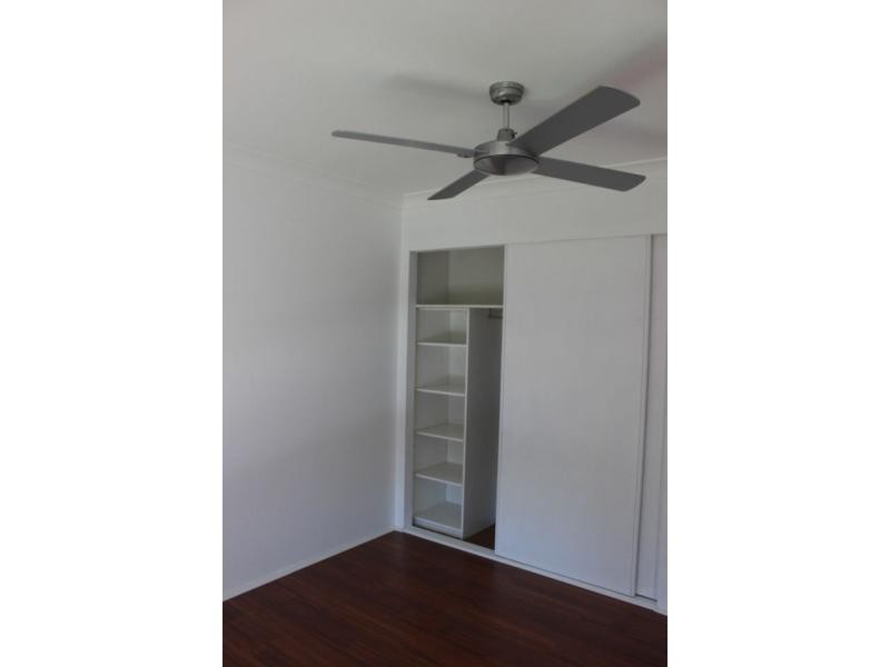 26 Rhodes Street, Macleay Island QLD 4184