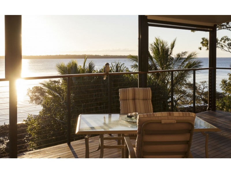 91 Coondooroopa Drive, Macleay Island QLD 4184