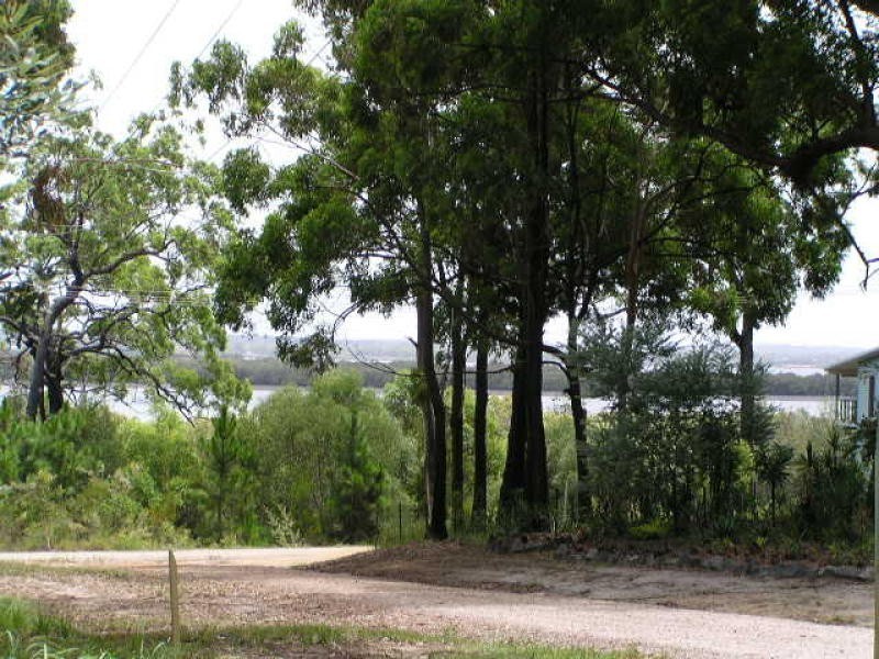 17 Brolga Avenue, Macleay Island QLD 4184