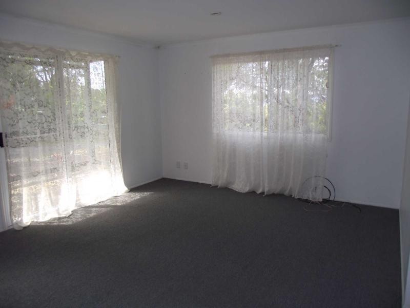 18 Kooberry Street, Macleay Island QLD 4184