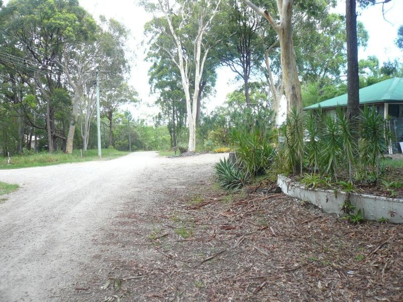 21 Parakeet Street, Macleay Island QLD 4184