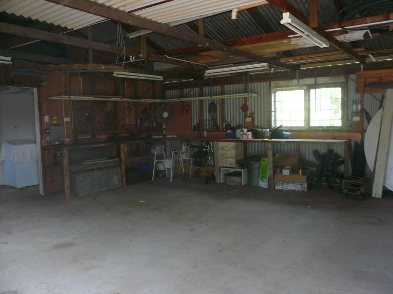 66 Hastings Terrace, Macleay Island QLD 4184