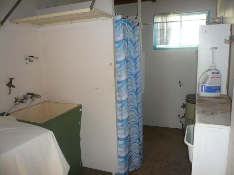 66 Hastings Terrace, Macleay Island QLD 4184