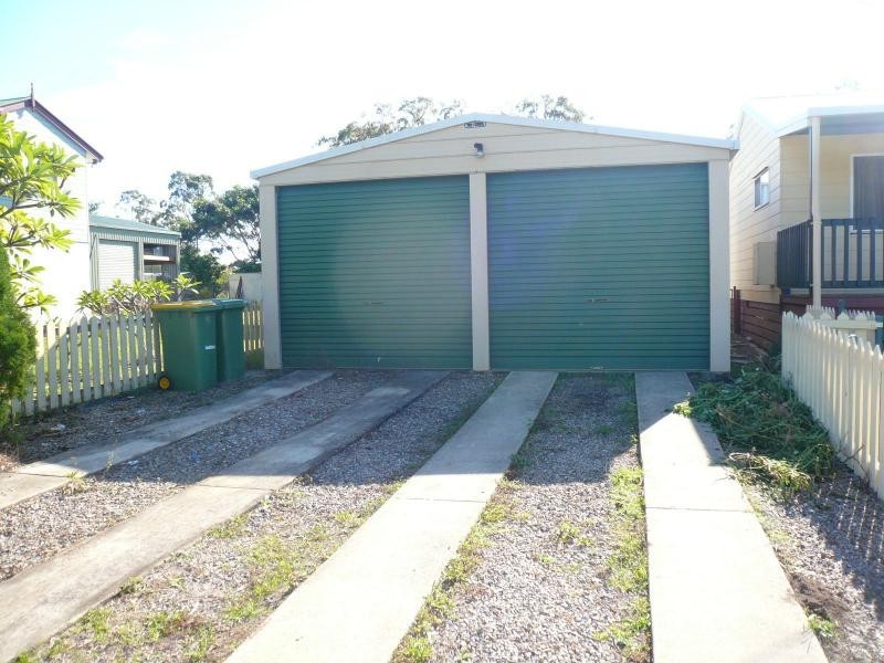 3 Percival Street, Macleay Island QLD 4184