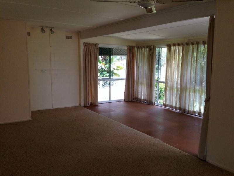 98 Treasure Island Avenue, Karragarra Island QLD 4184