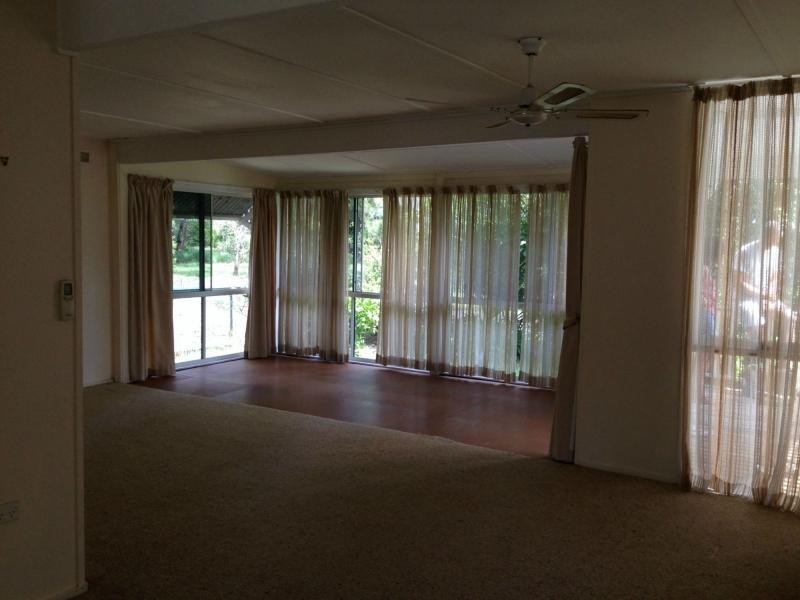 98 Treasure Island Avenue, Karragarra Island QLD 4184