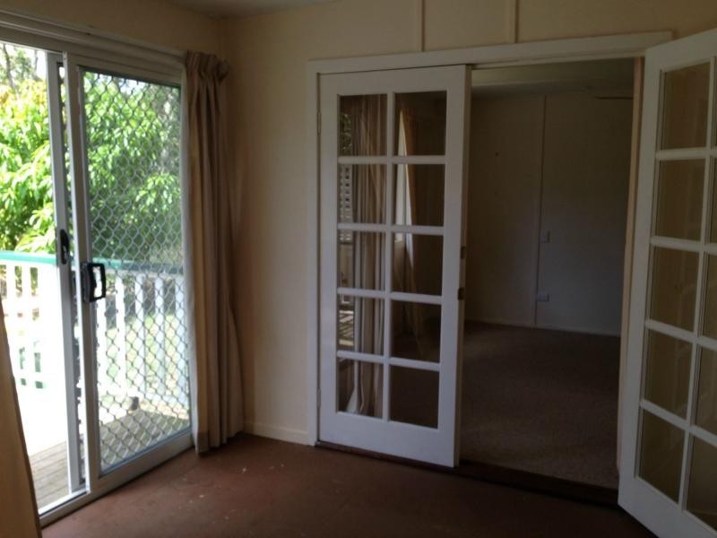 98 Treasure Island Avenue, Karragarra Island QLD 4184