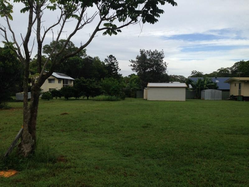 6 Nina Street, Karragarra Island QLD 4184