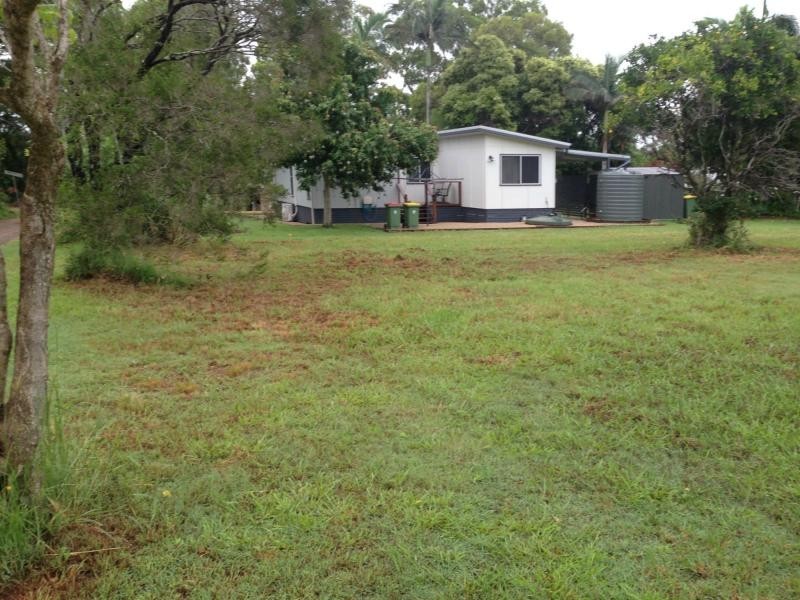 6 Nina Street, Karragarra Island QLD 4184