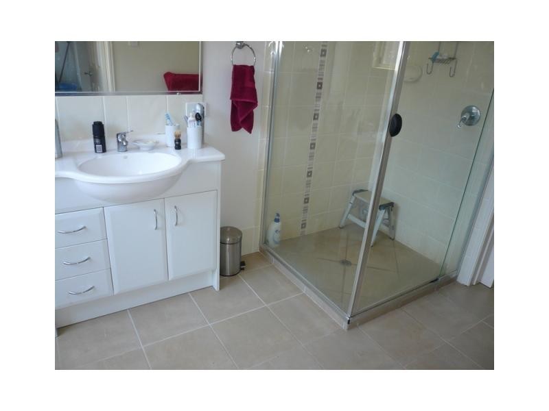 15 Conran Street, Macleay Island QLD 4184