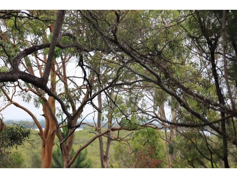 28-30 Charles Terrace, Macleay Island QLD 4184