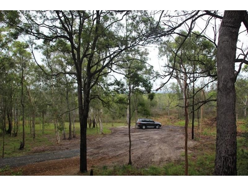 28-30 Charles Terrace, Macleay Island QLD 4184