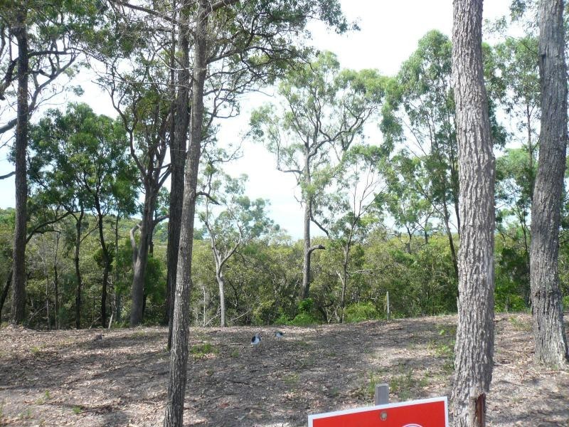 13-15 Beelong Street, Macleay Island QLD 4184