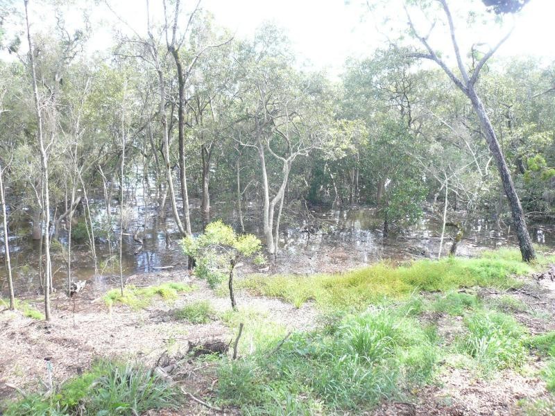 13-15 Beelong Street, Macleay Island QLD 4184