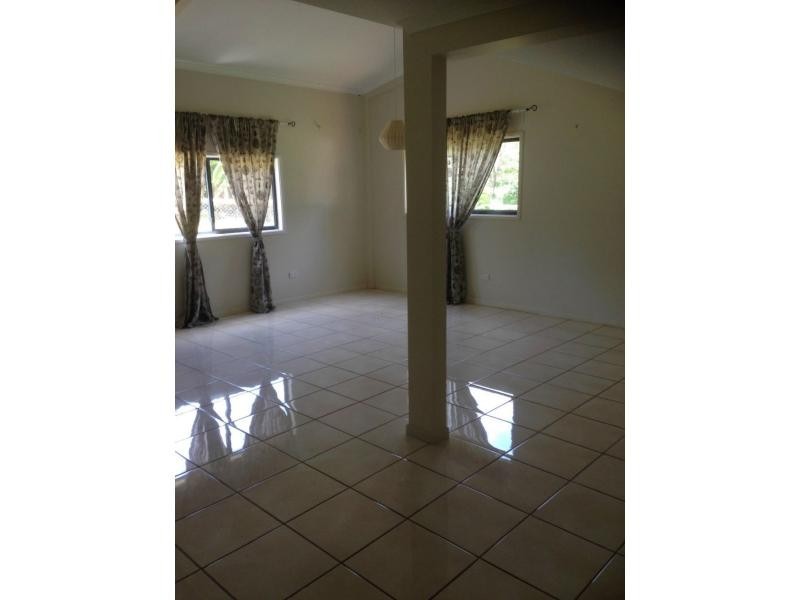 6 Peter Court, Macleay Island QLD 4184