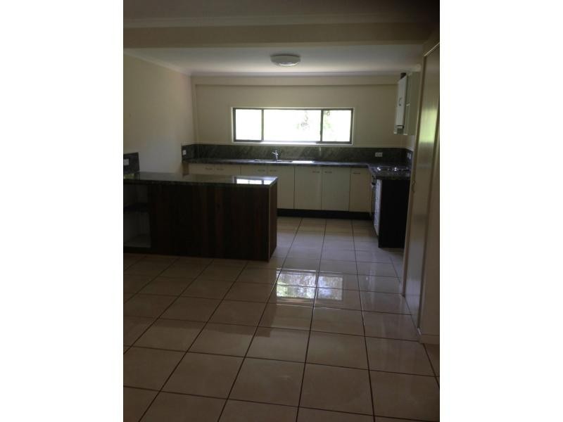 6 Peter Court, Macleay Island QLD 4184