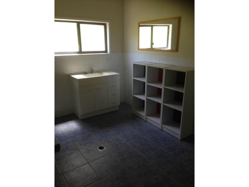 6 Peter Court, Macleay Island QLD 4184