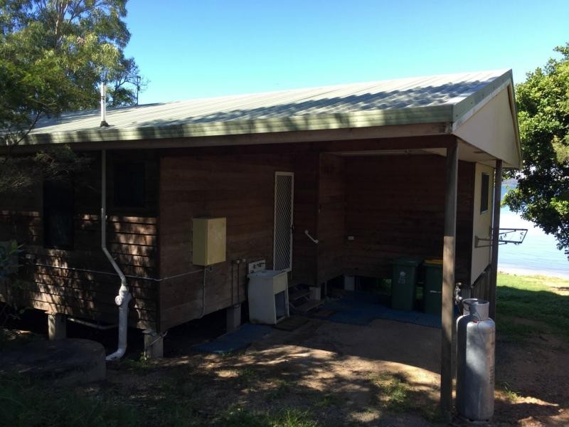 20 Koonwarra Street, Macleay Island QLD 4184