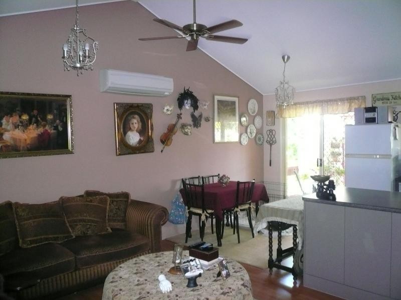 190 High Central Road, Macleay Island QLD 4184