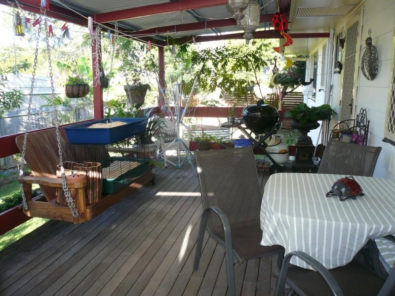 190 High Central Road, Macleay Island QLD 4184