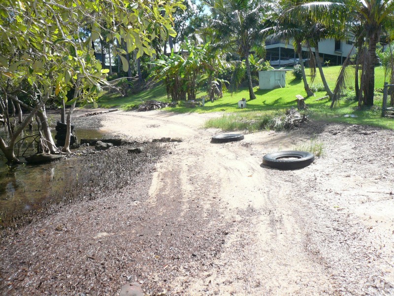 81 Coondooroopa Drive, Macleay Island QLD 4184