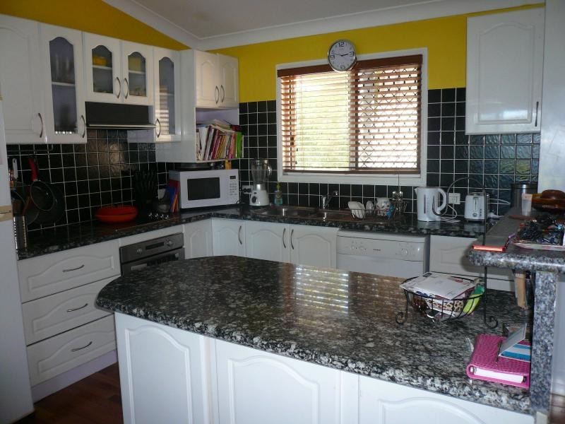 10 Kilto Lane, Macleay Island QLD 4184