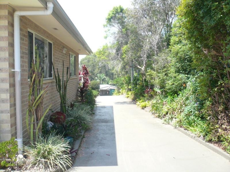 42 Beelong Street, Macleay Island QLD 4184