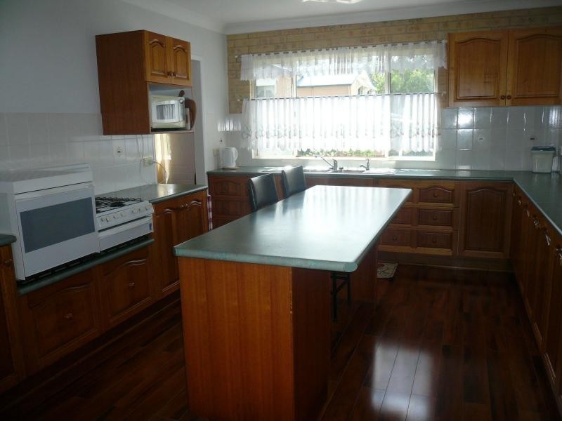 42 Beelong Street, Macleay Island QLD 4184