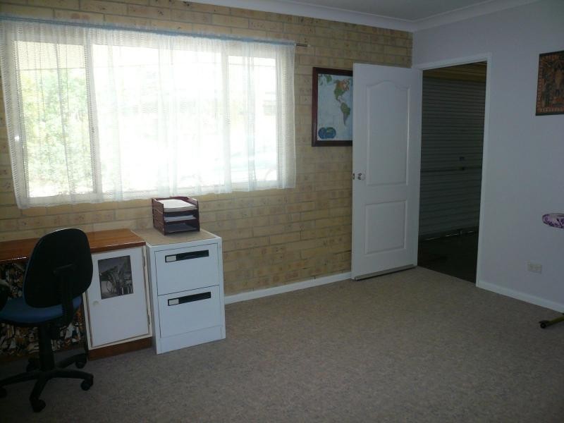 42 Beelong Street, Macleay Island QLD 4184