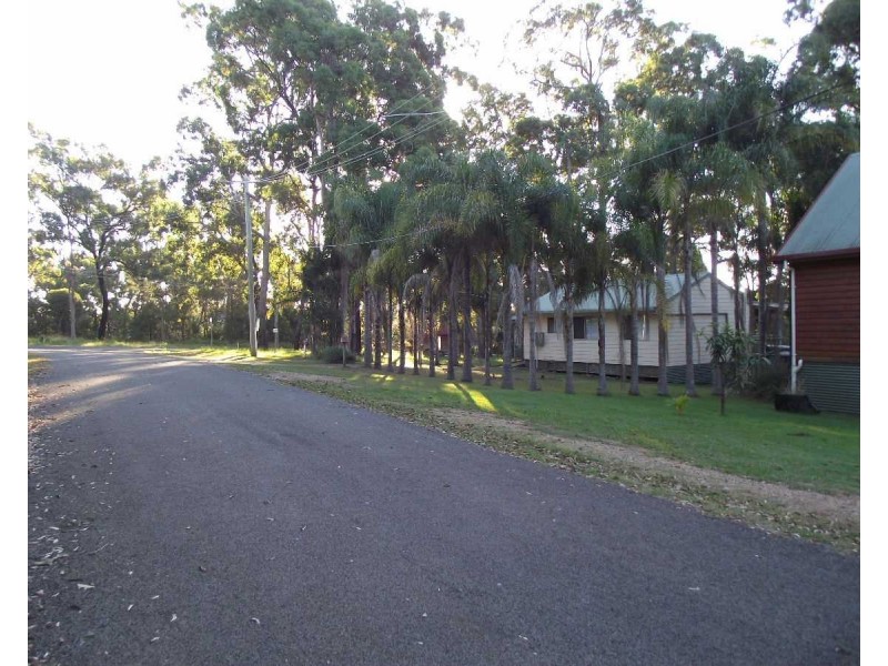 38 Blue Bay Crescent, Macleay Island QLD 4184