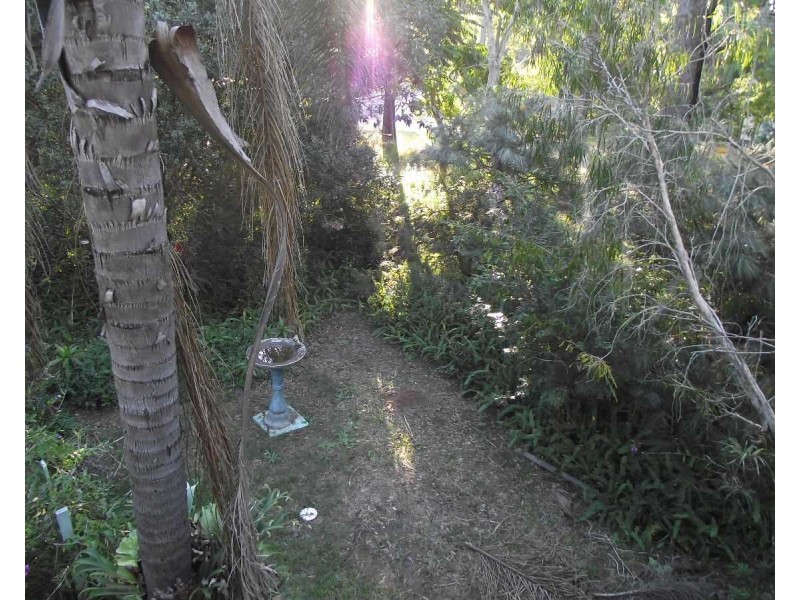 38 Blue Bay Crescent, Macleay Island QLD 4184