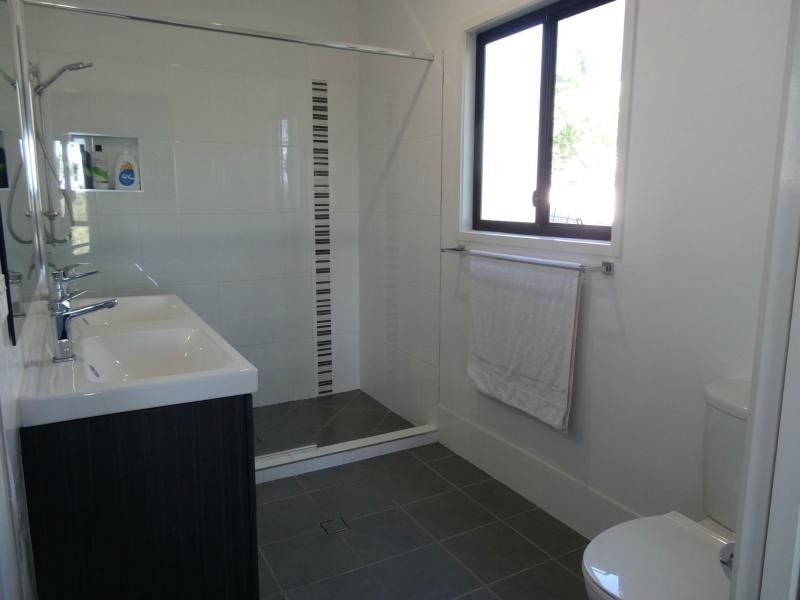 170 Treasure Island Avenue, Karragarra Island QLD 4184