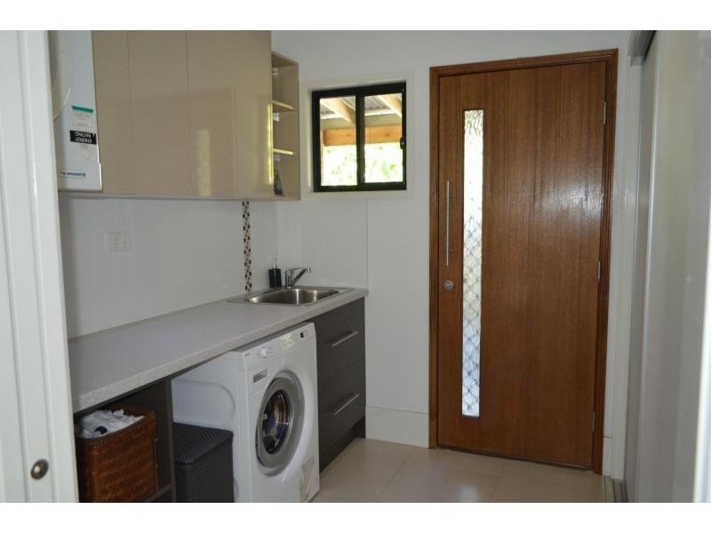 170 Treasure Island Avenue, Karragarra Island QLD 4184