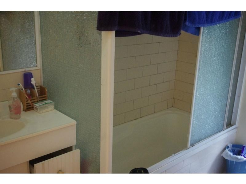 11 Ashton Street, Macleay Island QLD 4184