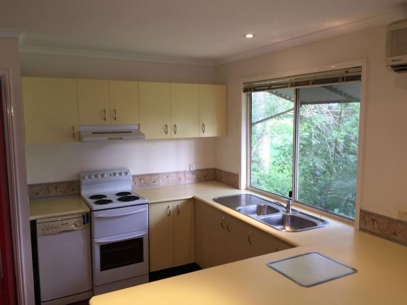 60 Perulpa drive, Lamb Island QLD 4184