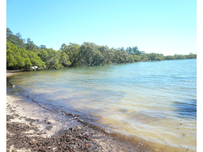 73 Coondooroopa Drive, Macleay Island QLD 4184