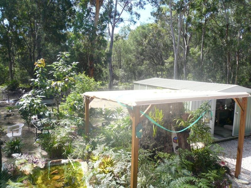 1 Noondo Street, Macleay Island QLD 4184